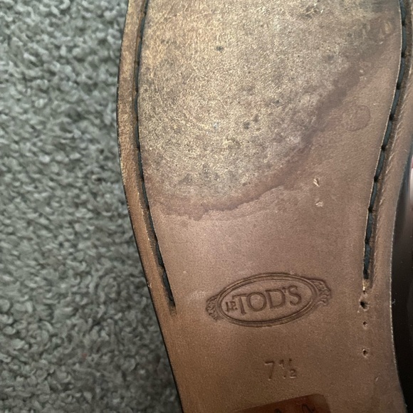 TOD’S Penny Loafer - Picture 3 of 3